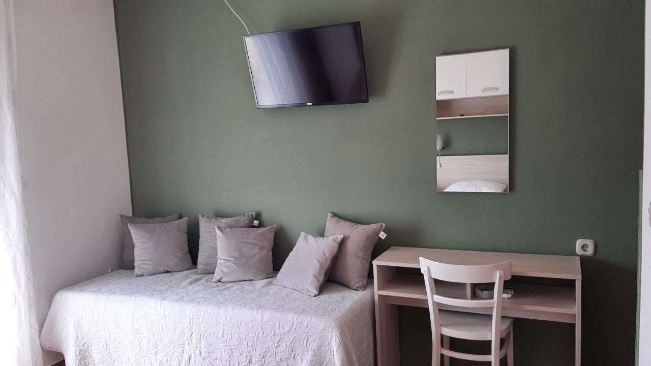 Rooms Neda Rab Town Exterior foto