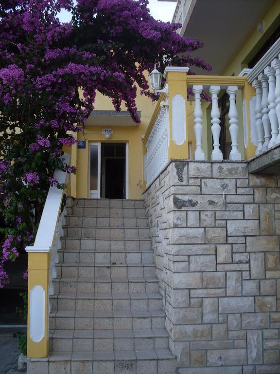 Rooms Neda Rab Town Exterior foto