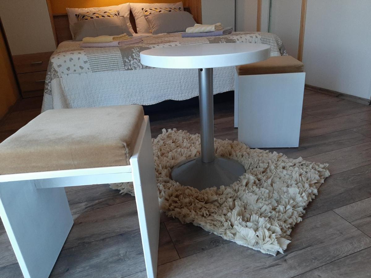 Rooms Neda Rab Town Exterior foto